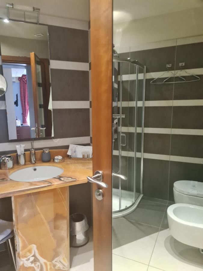 Albergo Del Lago Cannobio Exterior foto